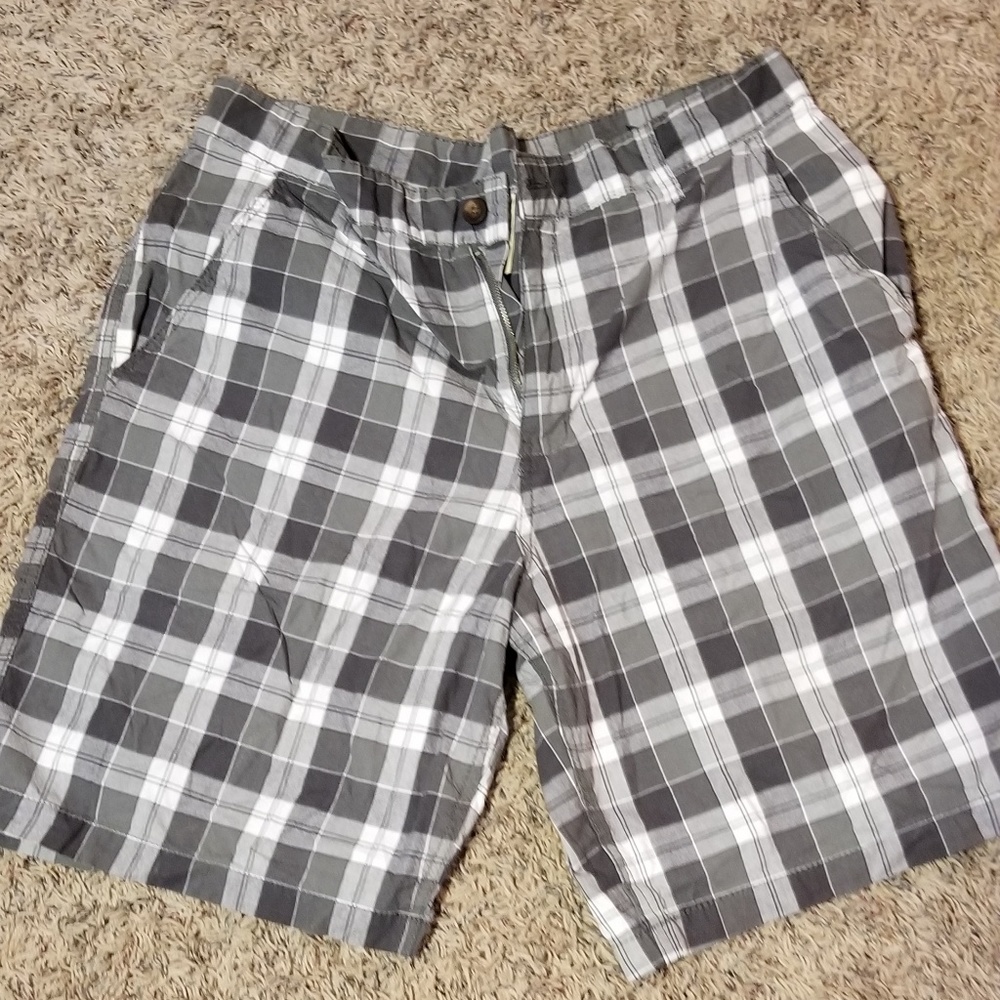 Faded Glory plaid shorts 38